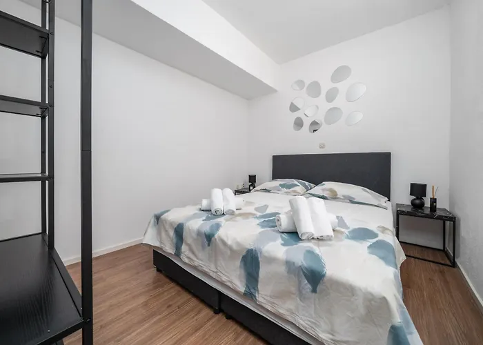 Ivana דירה מאקרסקה